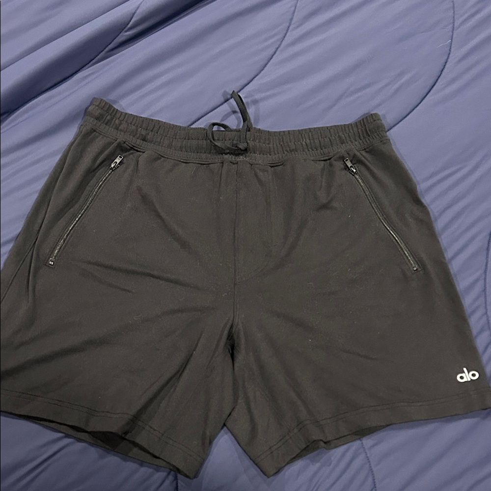 Men’s Alo Shorts